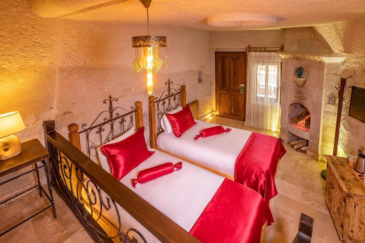 Helen Cave Suites Göreme Esterno foto